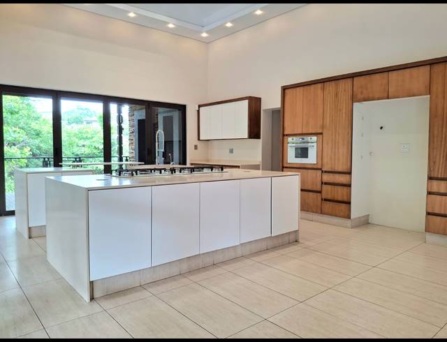 4 BEDROOM FREEHOLD FOR SALE IN SIMBITHI ECO ESTATE
